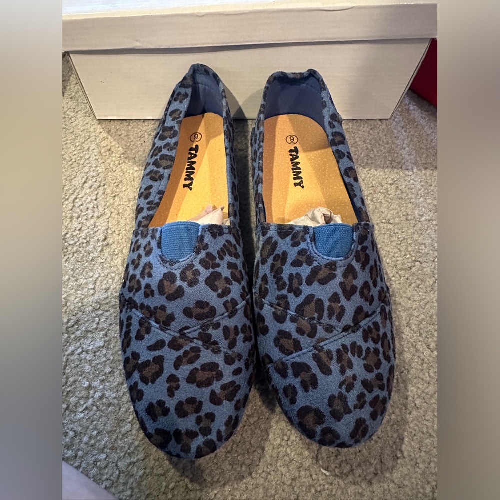 New blue leopard flats.